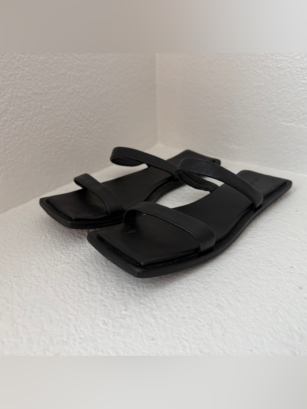 St. Agni Black Leather Square Toe Sandals – Size 40